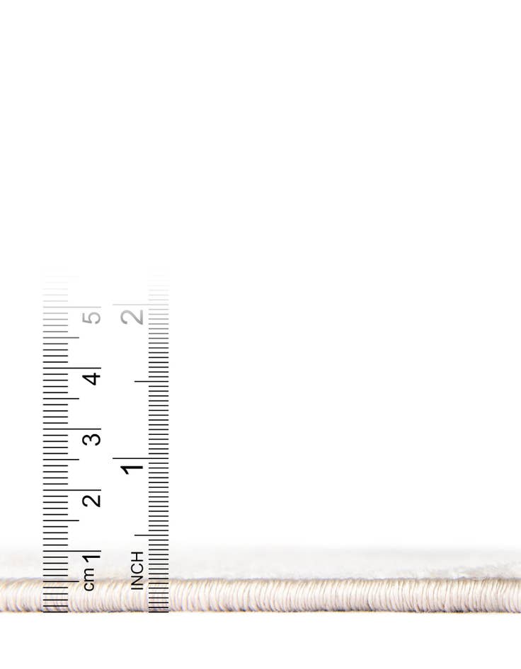 Detail image of  2' x 6' 9 Eliza Runner Rug