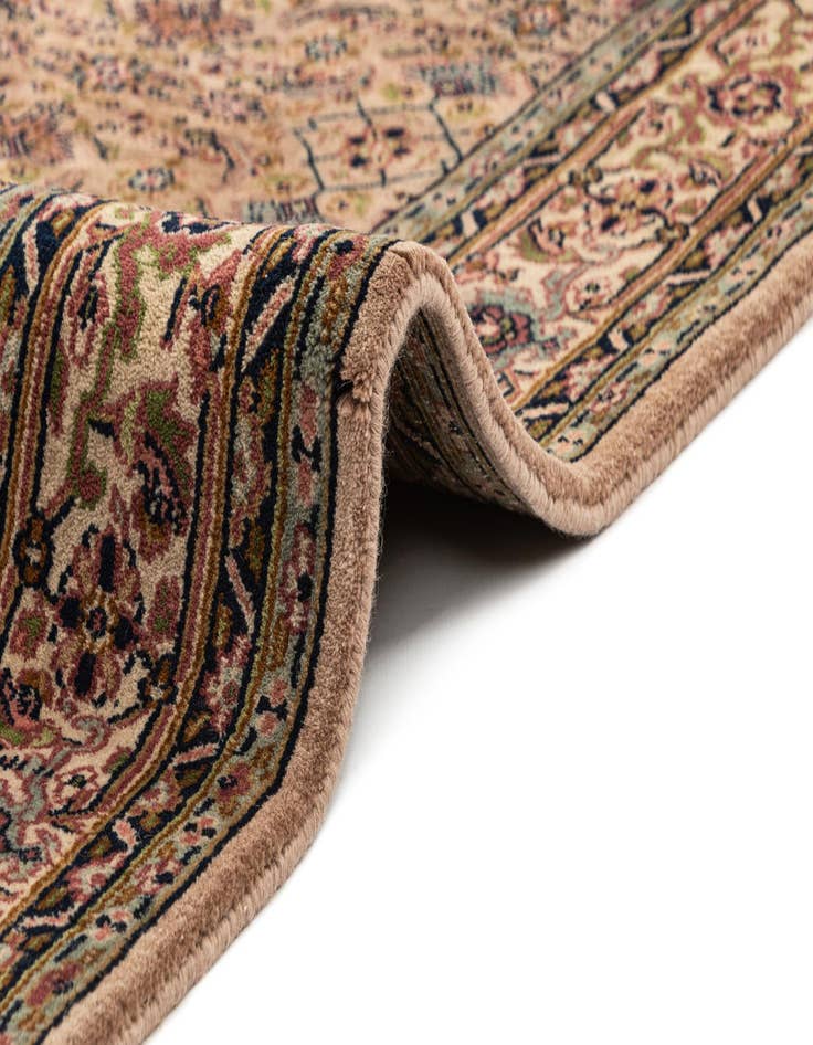 Detail image of  5' 6 x 11' 1  Hand Knotted Farahan Wool Runner Rug