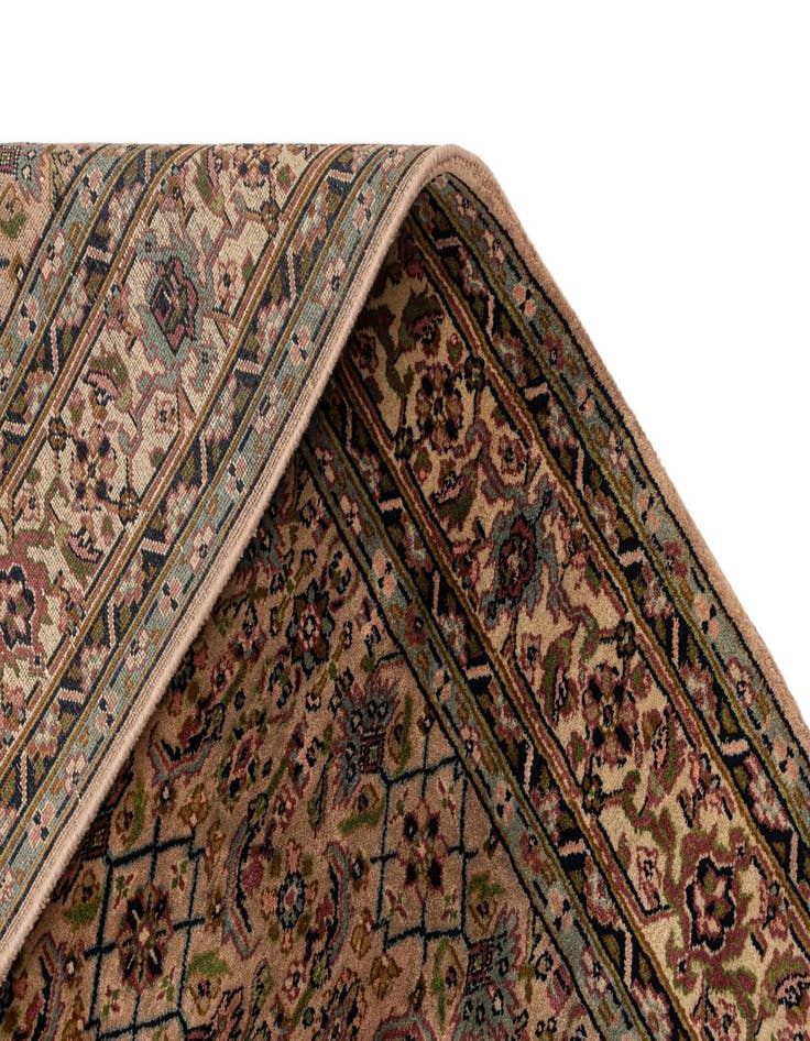 Detail image of  5' 6 x 11' 1  Hand Knotted Farahan Wool Runner Rug