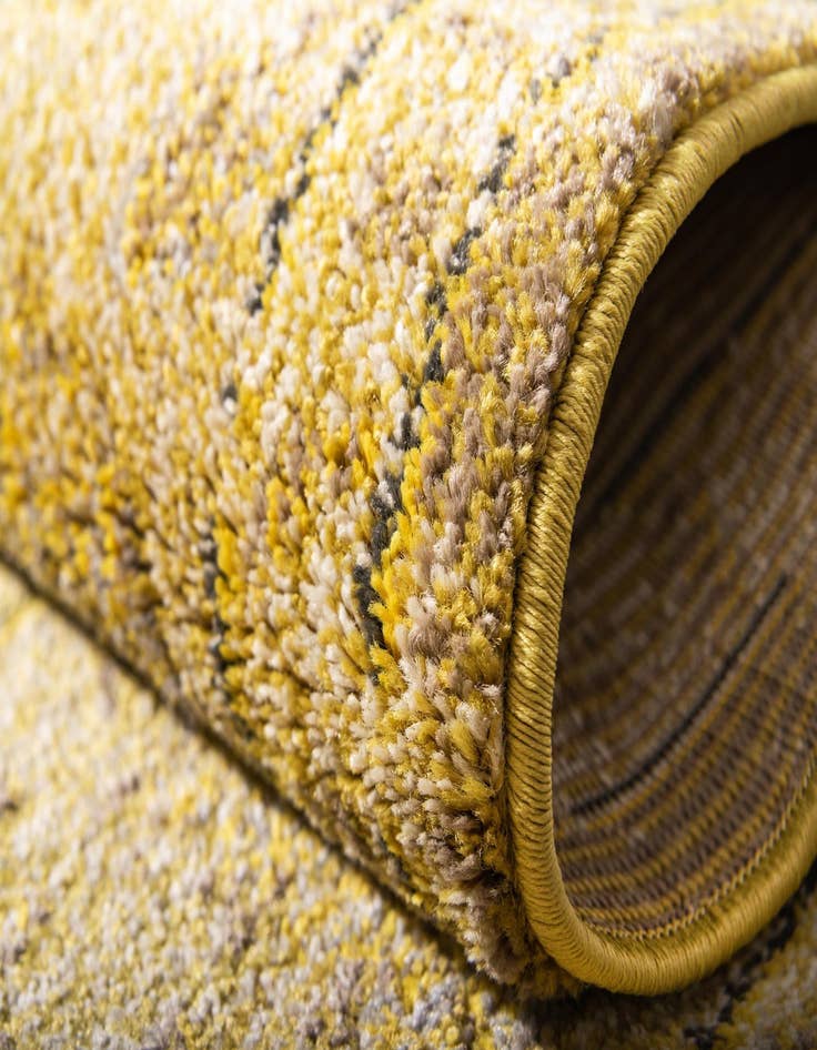 Detail image of  2' 7 x 10'  Washable Fleur Runner Rug