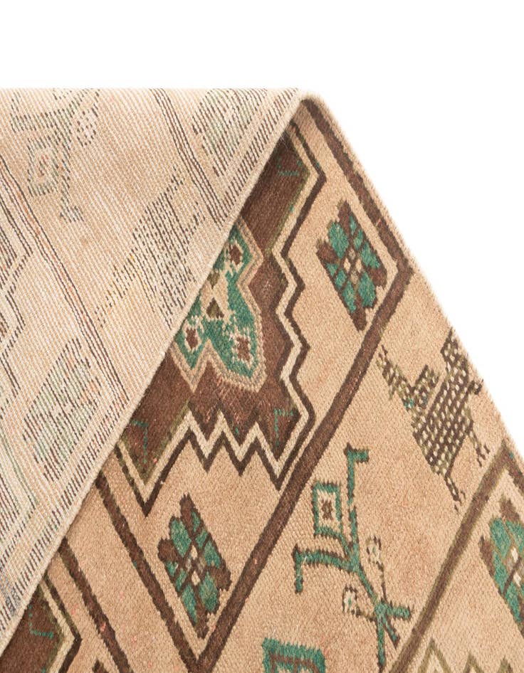 Detail image of  3' 3 x 7' 1 Hamedan Runner Rug