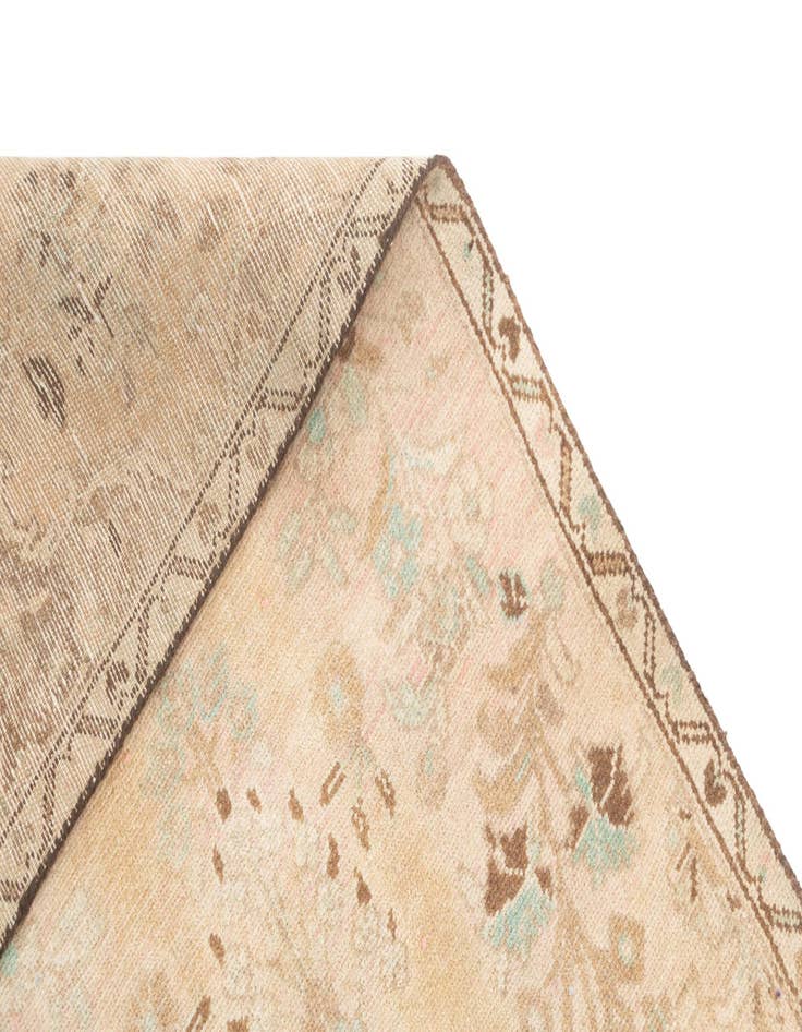 Detail image of  2' 6 x 8' 8 Hamedan Runner Rug