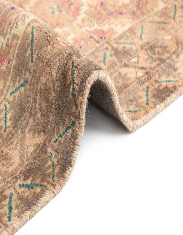 Detail image of  2' 2 x 6' 5 Hamedan Runner Rug