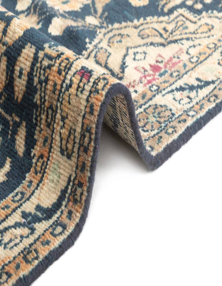 Detail image of  2' 10 x 11' 9 Hamedan Runner Rug