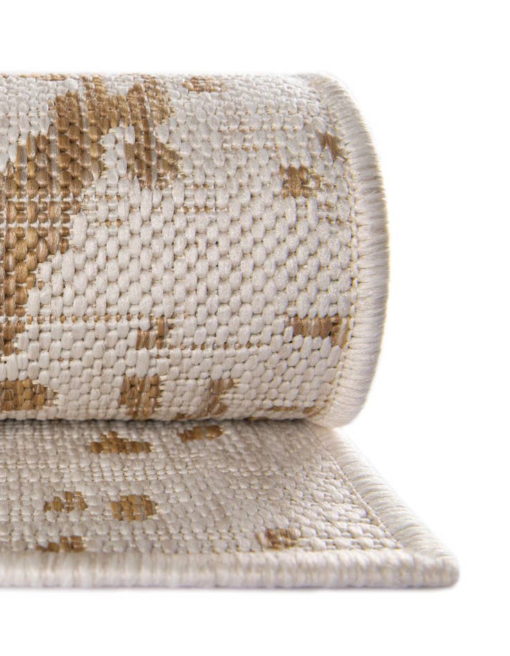 Detail image of  2' x 6'  Washable Jill Zarin Dubai Indoor / Outdoor Runner Rug