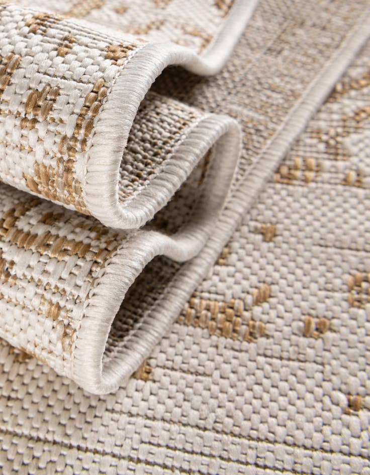 Detail image of  2' x 6'  Washable Jill Zarin Dubai Indoor / Outdoor Runner Rug