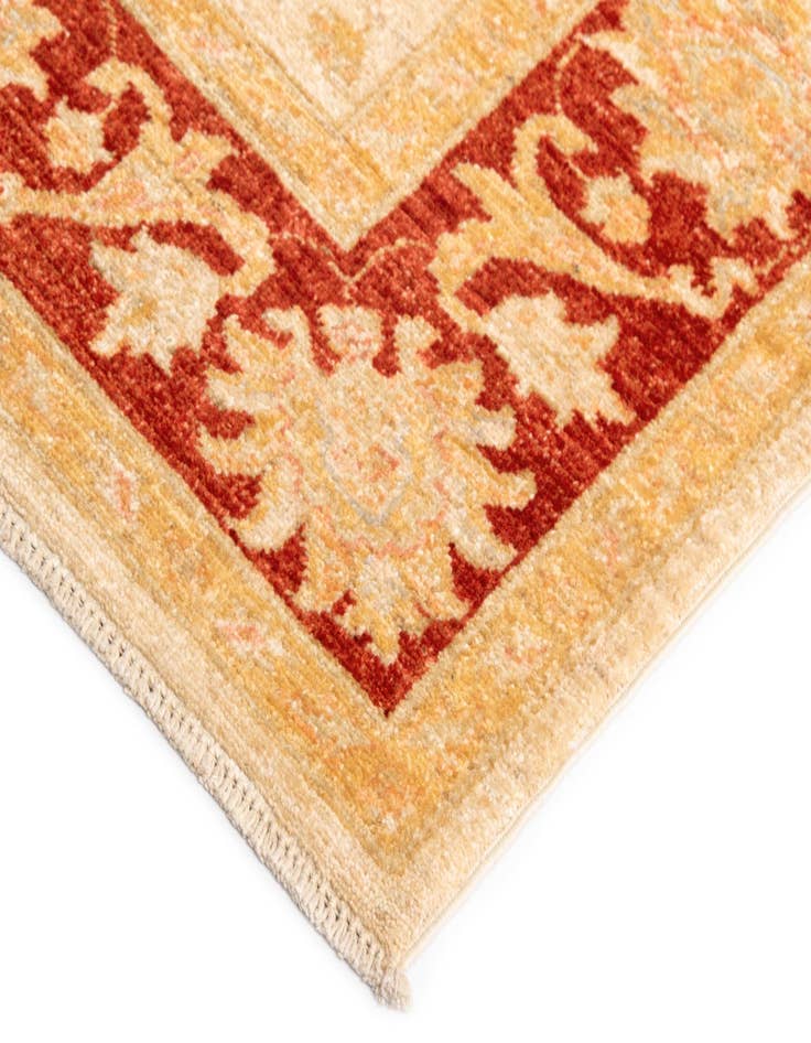Detail image of  5' x 10' 11 Kaizar Wool Runner Rug