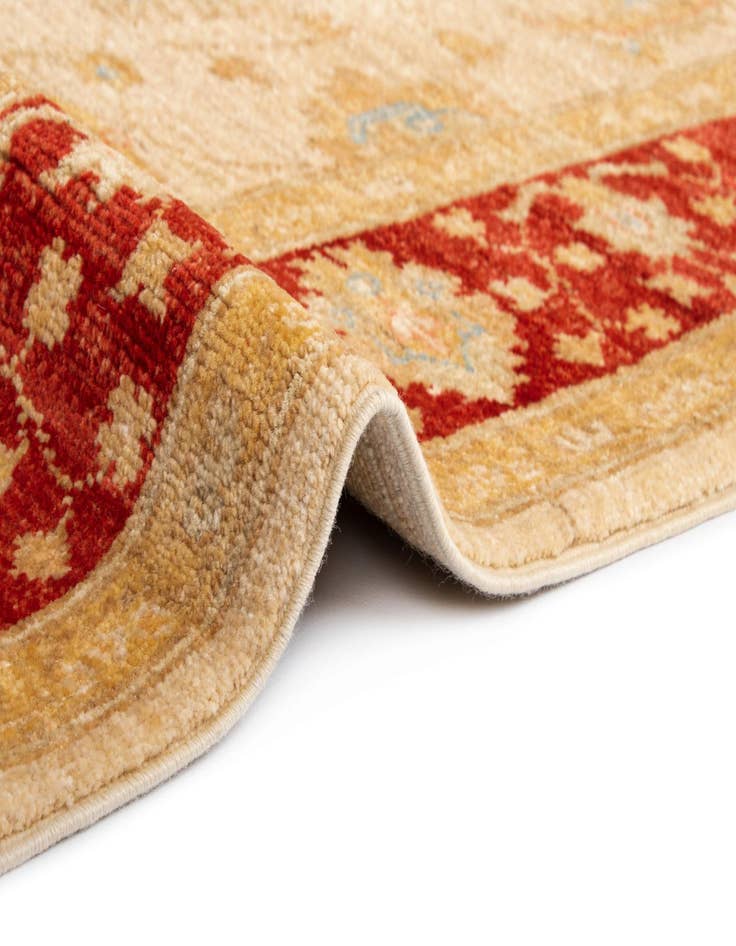 Detail image of  4' x 11' 7 Kaizar Wool Runner Rug
