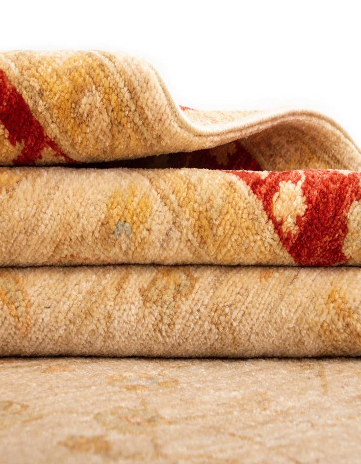 Detail image of  4' x 11' 7 Kaizar Wool Runner Rug