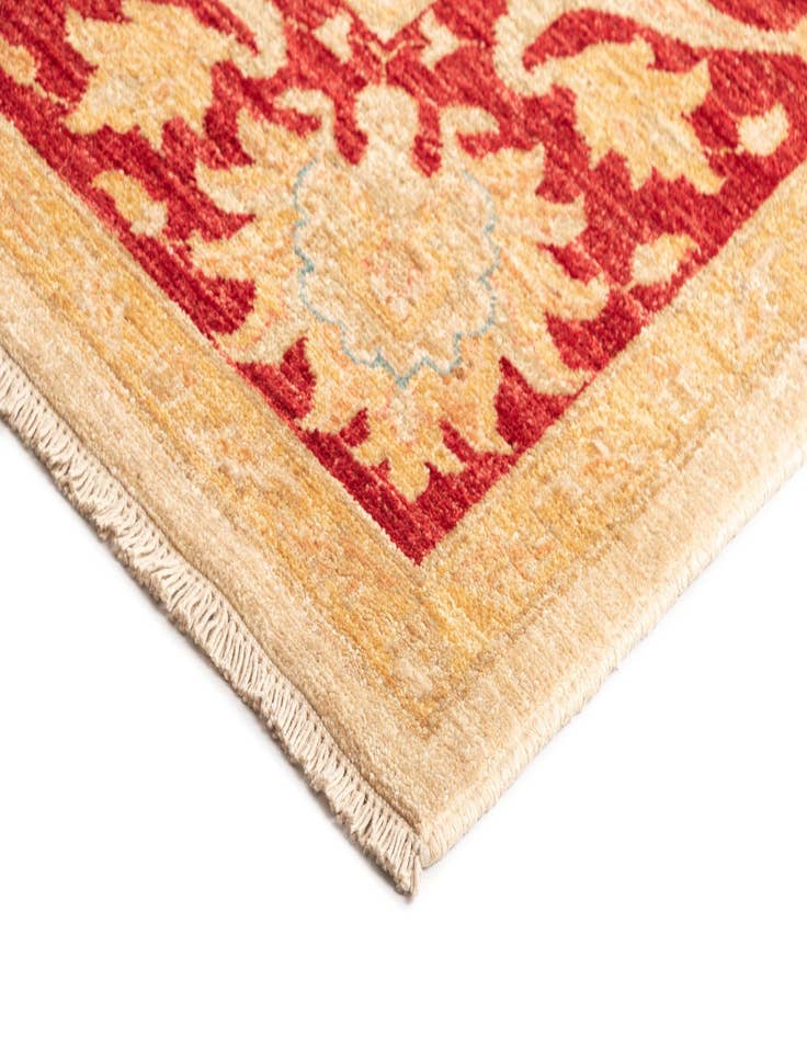 Detail image of  7' 5 x 17' 11 Kaizar Runner Rug