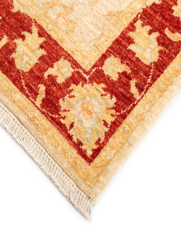 Detail image of  2' 8 x 11' 1 Kaizar Wool Runner Rug