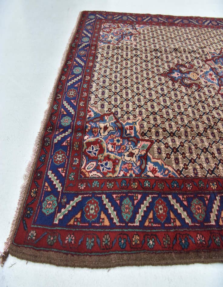 Detail image of 5' x 9' 6 Hand Knotted Koliaei Persian Wool Runner Rug