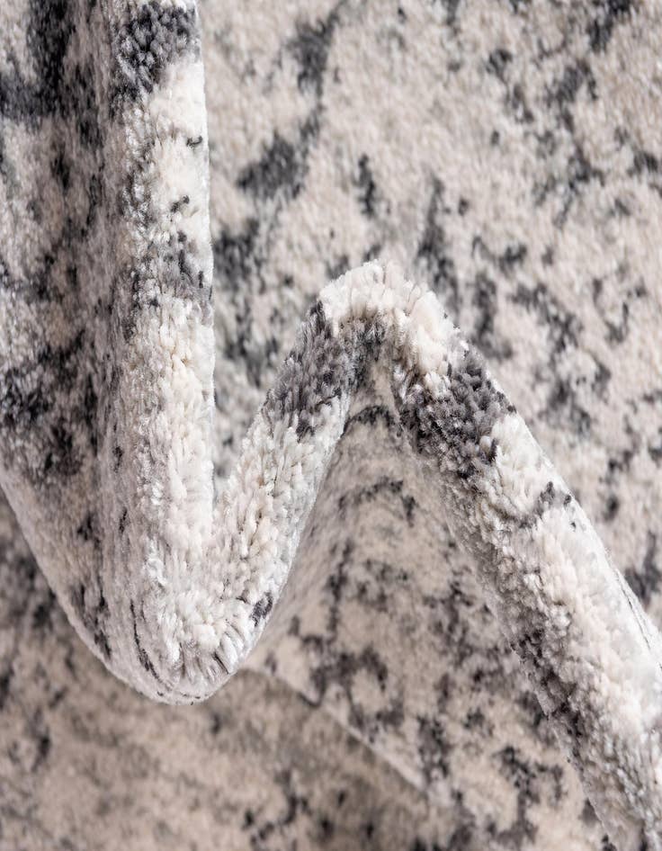 Detail image of  2' 7 x 10' Legacy Runner Rug