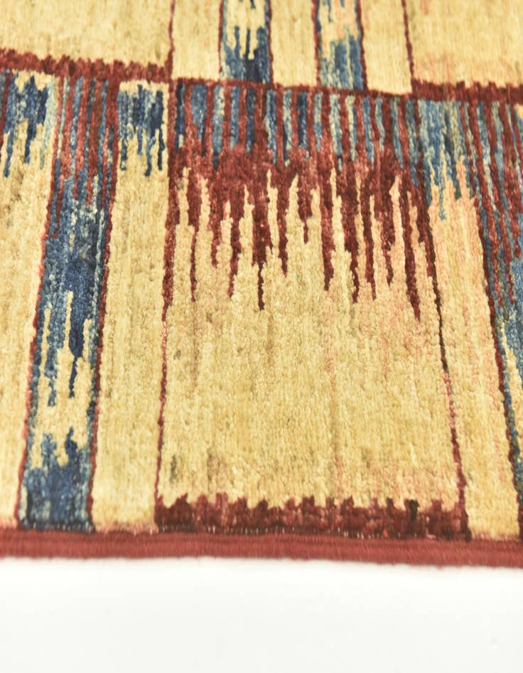 Detail image of  2' 9 x 9' 6  Hand Knotted Modern Ziegler Runner Rug
