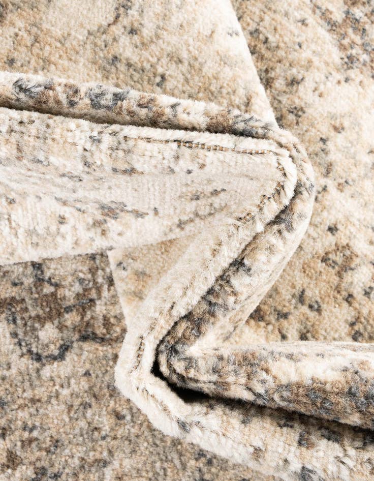Detail image of  2' x 6' Mojave Runner Rug