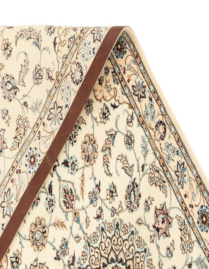 Detail image of  2' 9 x 12' 10 Nain Runner Rug