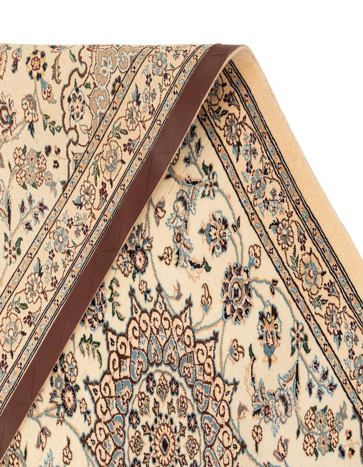 Detail image of  2' 11 x 12' 11 Nain Runner Rug