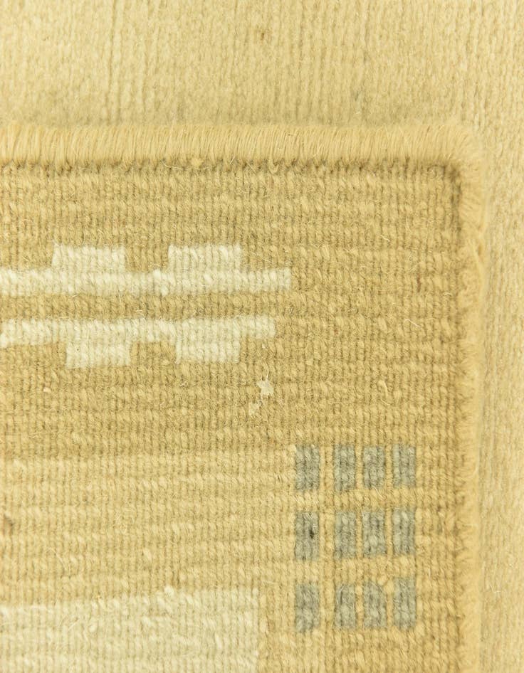 Detail image of  2' 6 x 4' 7  Hand Knotted Nepal Wool Runner Rug