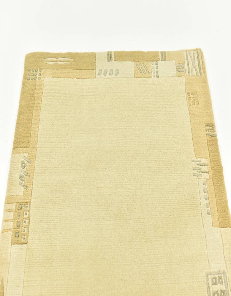 Detail image of  2' 6 x 4' 7  Hand Knotted Nepal Wool Runner Rug