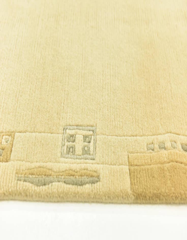 Detail image of  2' 4 x 4' 7  Hand Knotted Nepal Wool Runner Rug