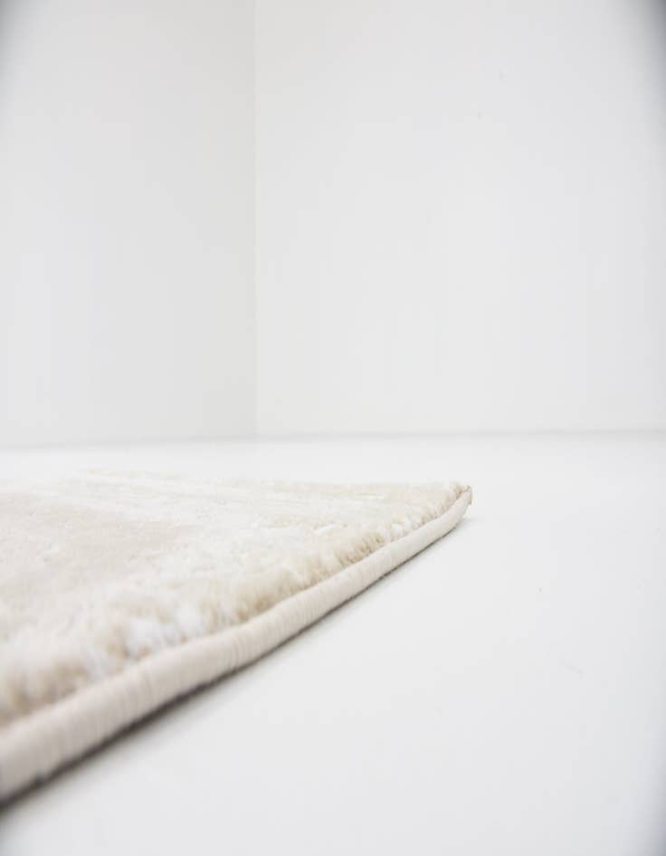 Detail image of  2' x 6' Nepal Runner Rug