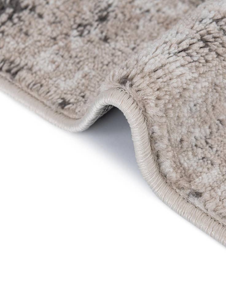 Detail image of  2' x 6' Oregon Runner Rug