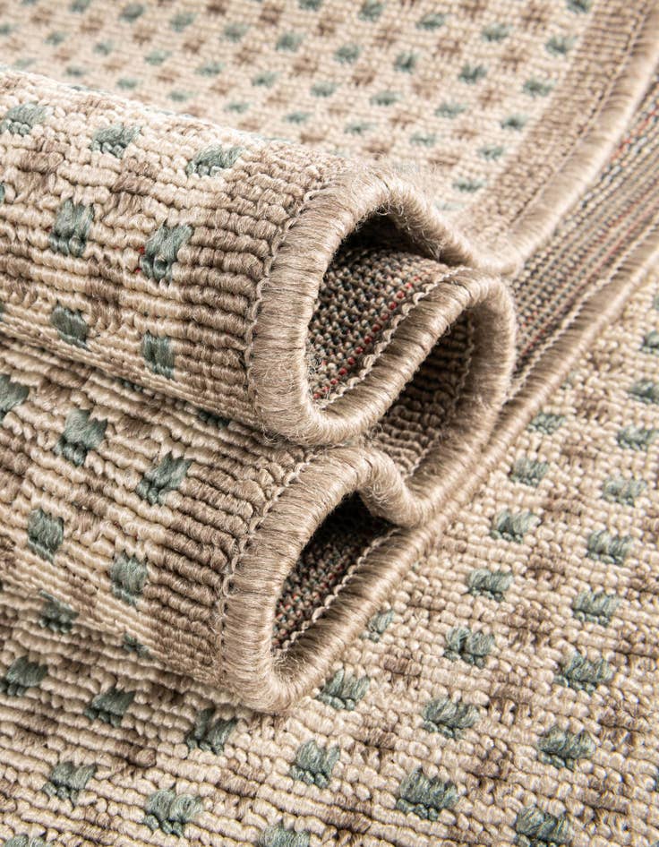 Detail image of  2' 7 x 10'  Washable Border Indoor / Outdoor Runner Rug