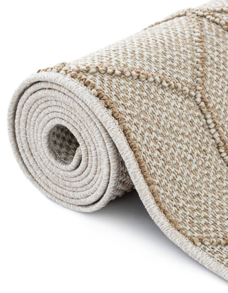 Detail image of  2' x 8'  Washable Lattice Indoor / Outdoor Runner Rug