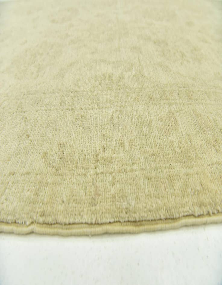 Detail image of  2' 5 x 8'  Hand Knotted Peshawar Ziegler Runner Rug