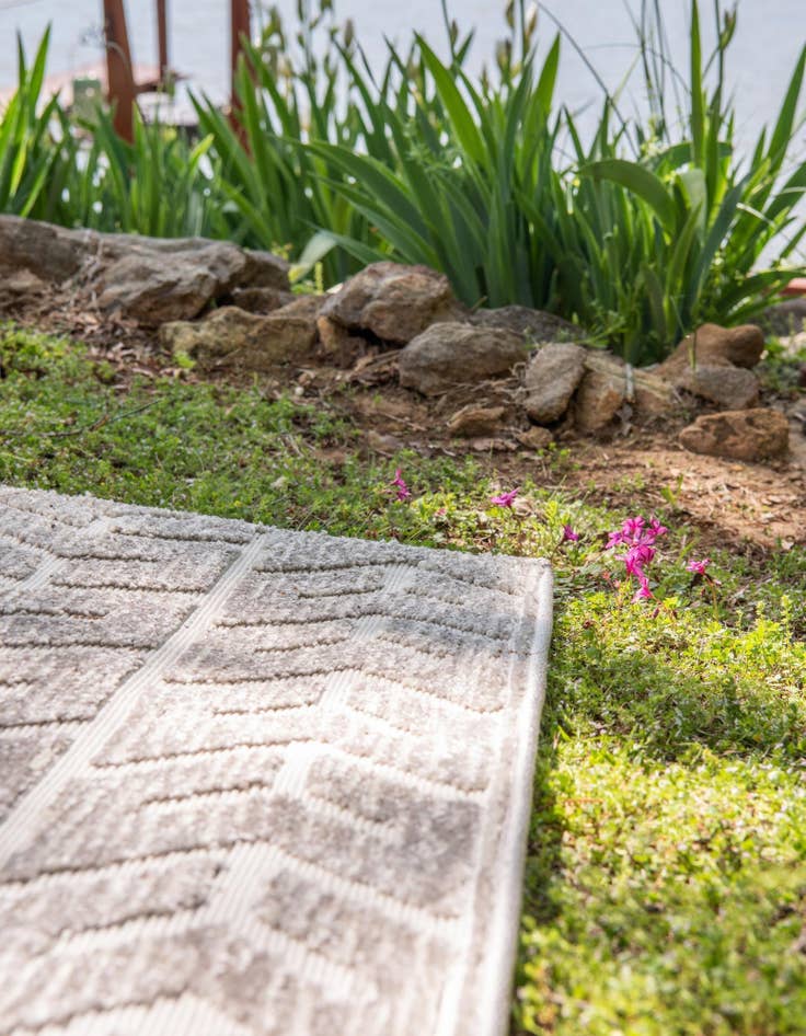 Detail image of  2' x 8'  Washable Sabrina Soto Aston Indoor / Outdoor Runner Rug