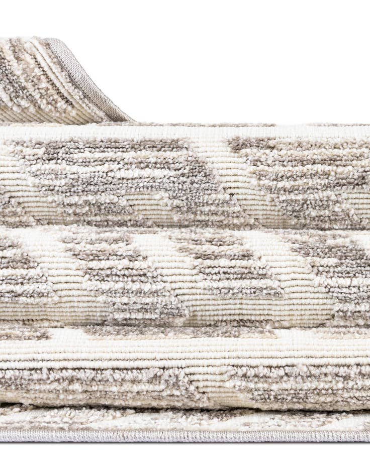 Detail image of  2' x 8'  Washable Sabrina Soto Aston Indoor / Outdoor Runner Rug