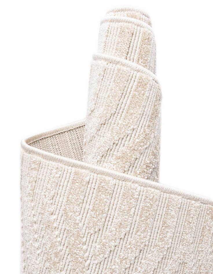 Detail image of  2' x 8'  Washable Sabrina Soto Hudson Indoor / Outdoor Runner Rug