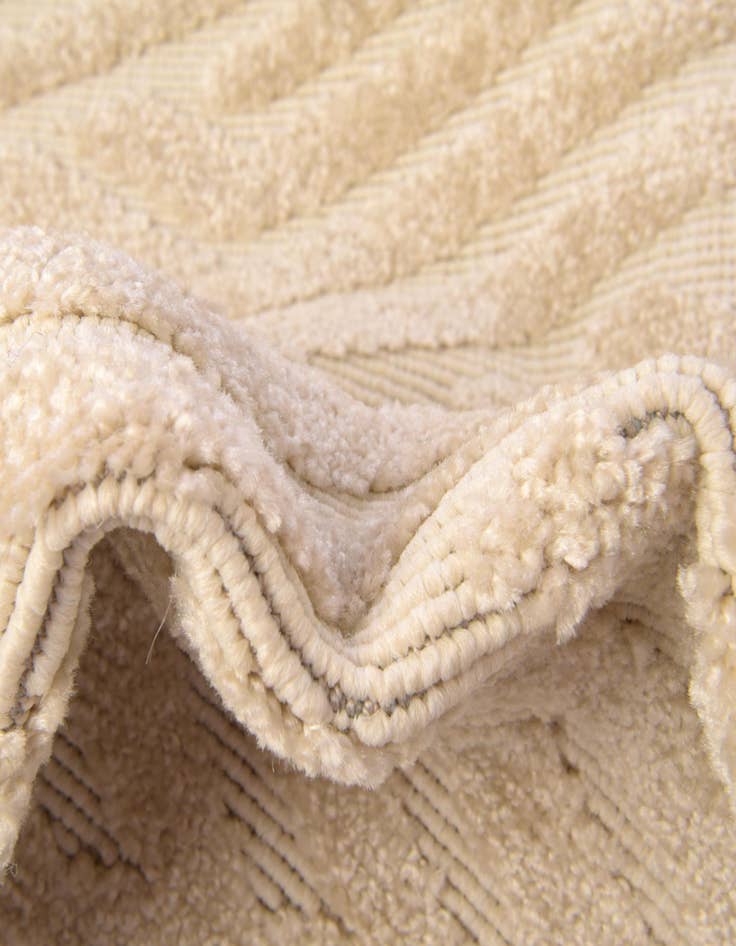 Detail image of  2' x 8'  Washable Sabrina Soto Hudson Indoor / Outdoor Runner Rug