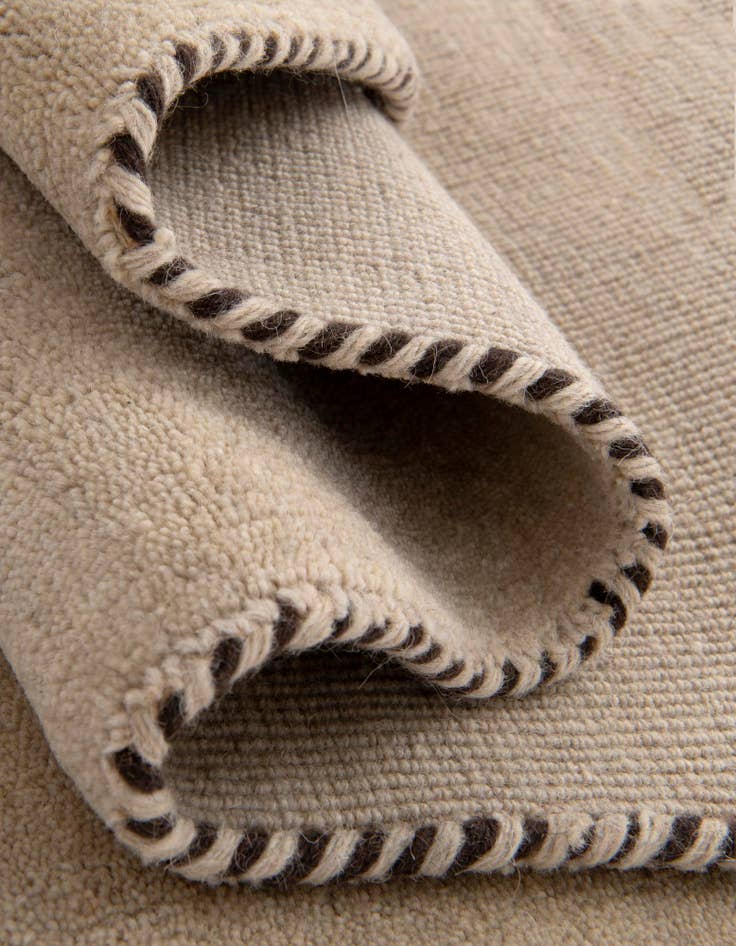 Detail image of 2' 7 x 16' 5 Hand Knotted Solid Gabbeh Wool Runner Rug