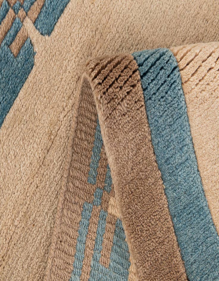 Detail image of  2' 5 x 4' 8  Hand Knotted Tibet Wool Runner Rug