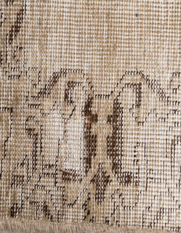 Detail image of  2' 7 x 15' 2  Hand Knotted Ultra Vintage Persian Wool Runner Rug