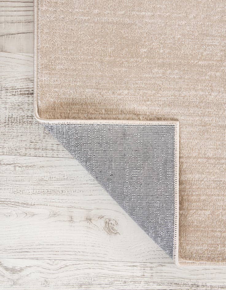 Detail image of Jill Zarin 2' 7 x 14' Uptown Madison Avenue Runner Rug