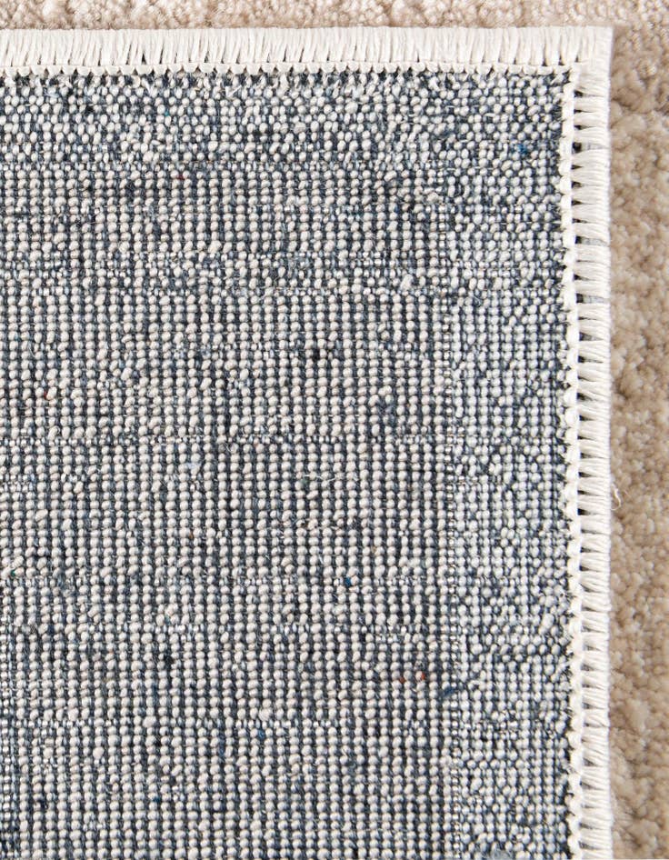 Detail image of Jill Zarin 2' 7 x 14' Uptown Yorkville Runner Rug