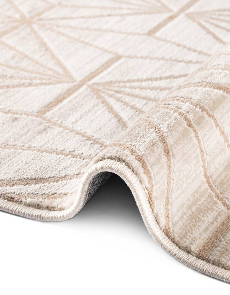 Detail image of Jill Zarin 2' x 6' Uptown Runner Rug