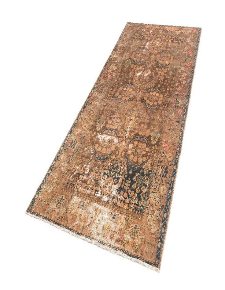 Detail image of  4' 10 x 11' 7 Vintage Runner Rug