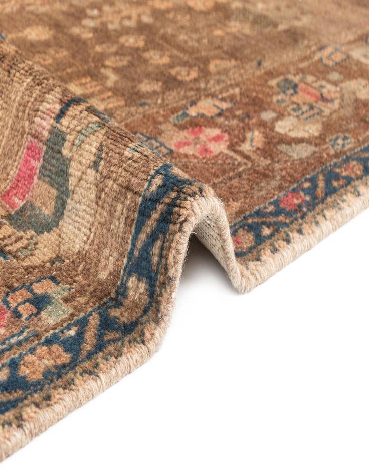 Detail image of  4' 10 x 11' 7 Vintage Runner Rug