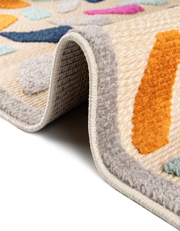 Detail image of  7' 10 x 7' 10  Washable Aruba Indoor / Outdoor Square Rug