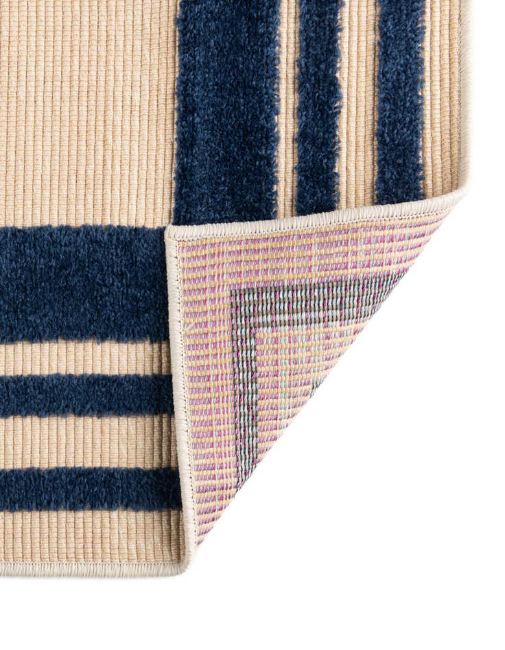 Detail image of  7' 10 x 7' 10  Washable Aruba Indoor / Outdoor Square Rug