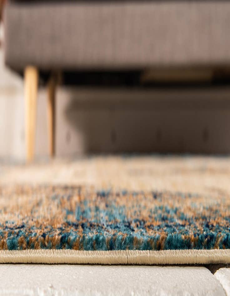 Detail image of  4' 5 x 4' 5 Charlestown Square Rug