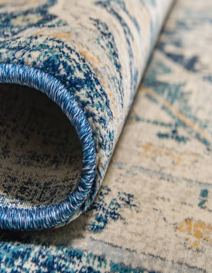 Detail image of 6' x 6' Dahlia Square Rug