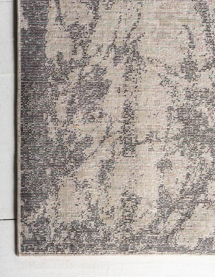 Detail image of  8' x 8' Delilah Square Rug