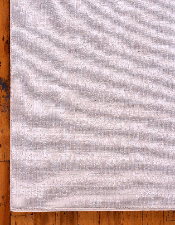 Detail image of  7' 10 x 7' 10 Estate Square Rug