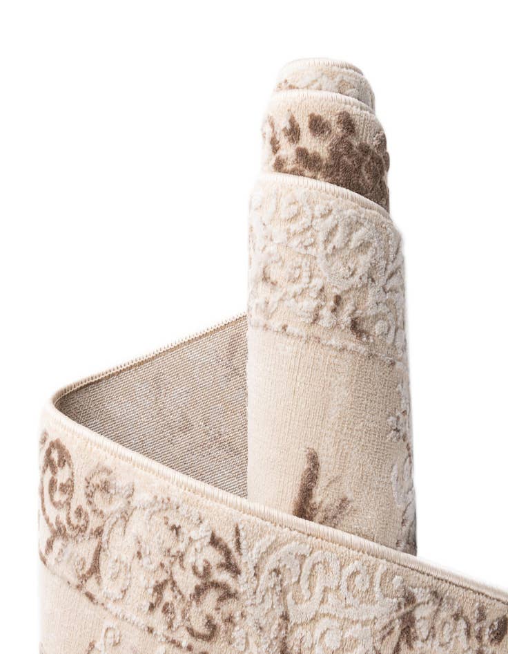 Detail image of  7' 10 x 7' 10 Finsbury Square Rug