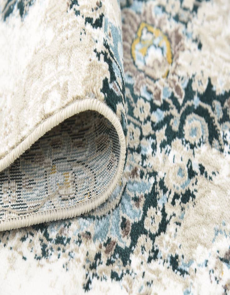 Detail image of  6' x 6' Illusion Square Rug