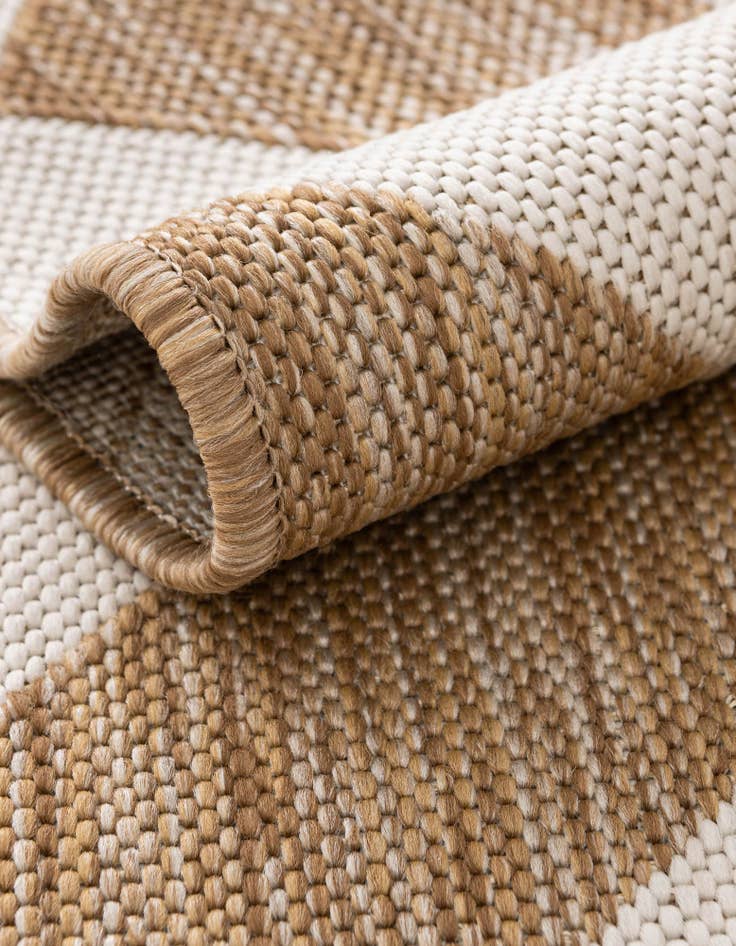 Detail image of  7' 10 x 7' 10  Washable Jill Zarin Napa Indoor / Outdoor Square Rug